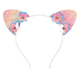 Souza Tiara Leila, Ears 105452