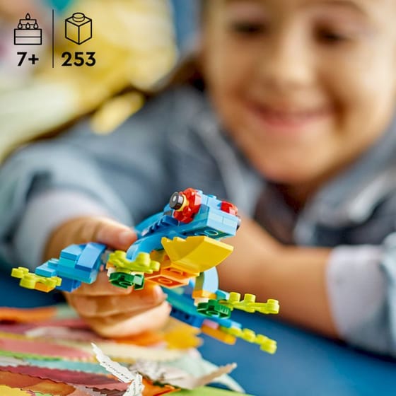 LEGO® Creator 3in1 Exotic Parrot (31136) image 7
