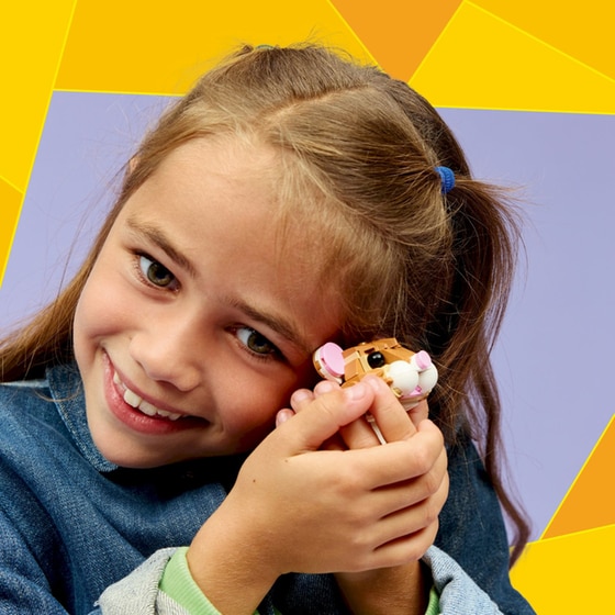 LEGO® Creator 3 σε 1 Χαριτωμένο Χάμστερ με Λουλούδι (31376) image 1