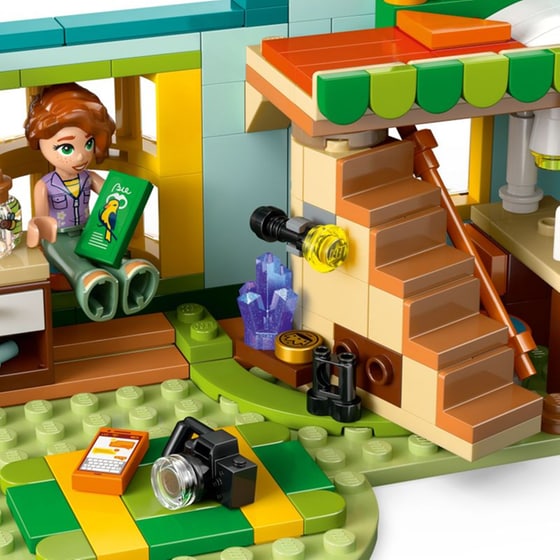 LEGO® Friends Autumn’s Room (42646) image 7