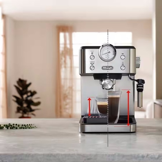 DELONGHI EM450.M Classic 1325W 15bar Μηχανή Espresso image 4