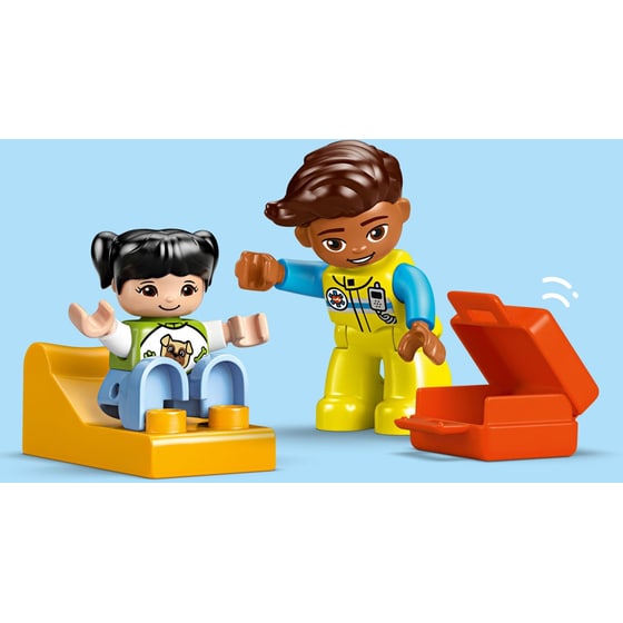 LEGO® Duplo Ambulance & Driver (10447) image 8