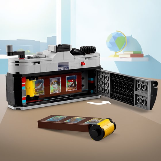 LEGO® Creator Retro Camera (31147) image 8