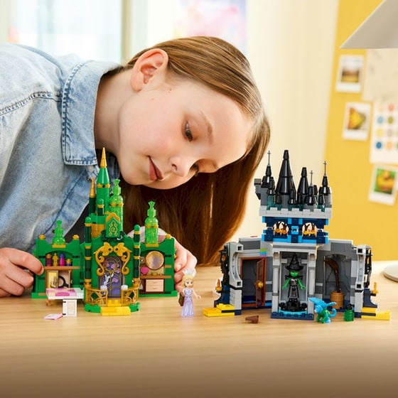 LEGO® Wicked Σμαραγδένια Πόλη & Κάστρο Κιάμο Κο (75689) image 3