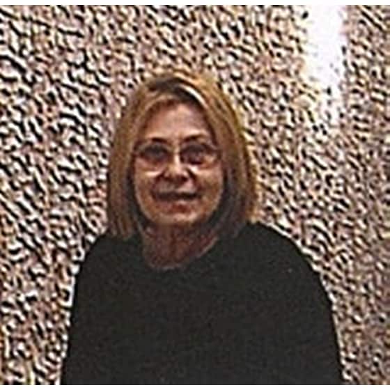 Ρένα Παπασπύρου- Ο τοίχος image 1