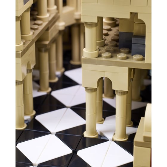 LEGO® Architecture Notre-Dame de Paris (21061) image 9
