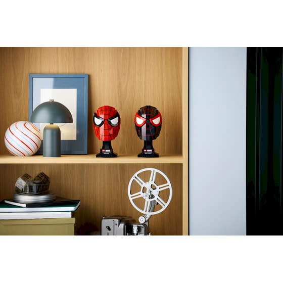 LEGO® Marvel Miles Morales’ Mask (76329) image 6