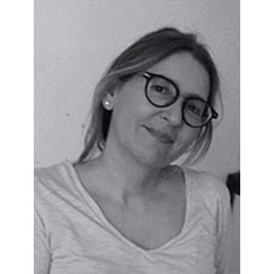 Φτερά στο τσιμέντο image 1