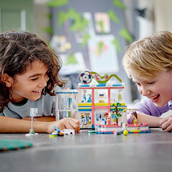 LEGO® Friends Sports Center (41744) image 3