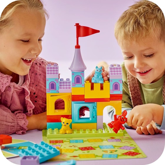 LEGO® Duplo® Hopsy's Castle Game (10450) image 10