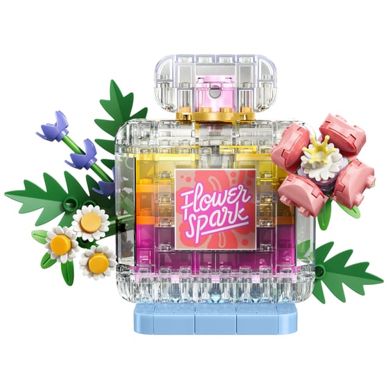 LEGO® Creator 3in1 Floral Decor Perfume Bottle (31383) image 5