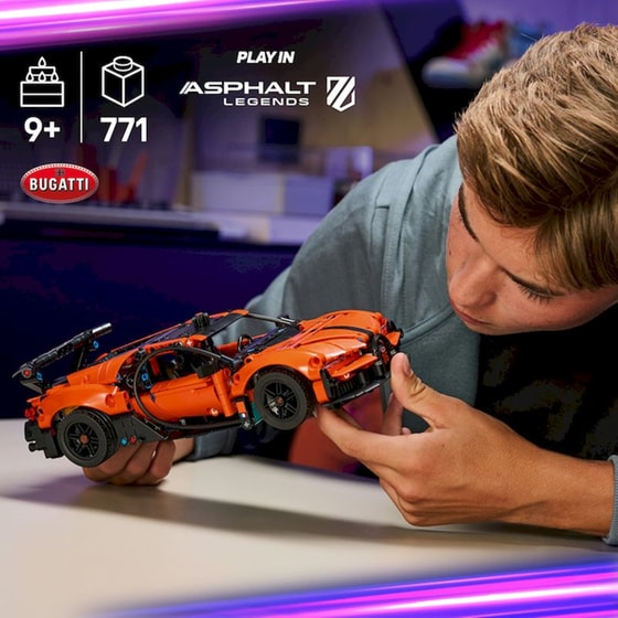 LEGO® Technic Hyper Car Bugatti Chiron Pur Sport (42222) image 1