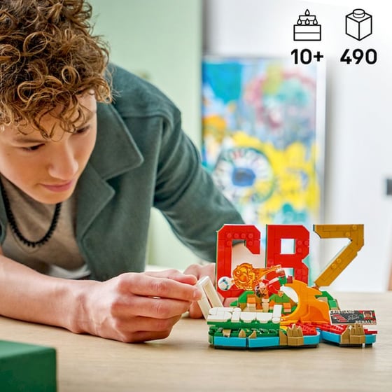 LEGO® Editions Cristiano Ronaldo Οι Καλύτερες Ποδοσφαιρικές Στιγμές (43012) image 1