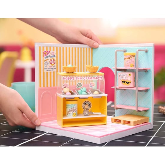 Miniverse - Make It Mini Spaces Ice Cream Shop image 3
