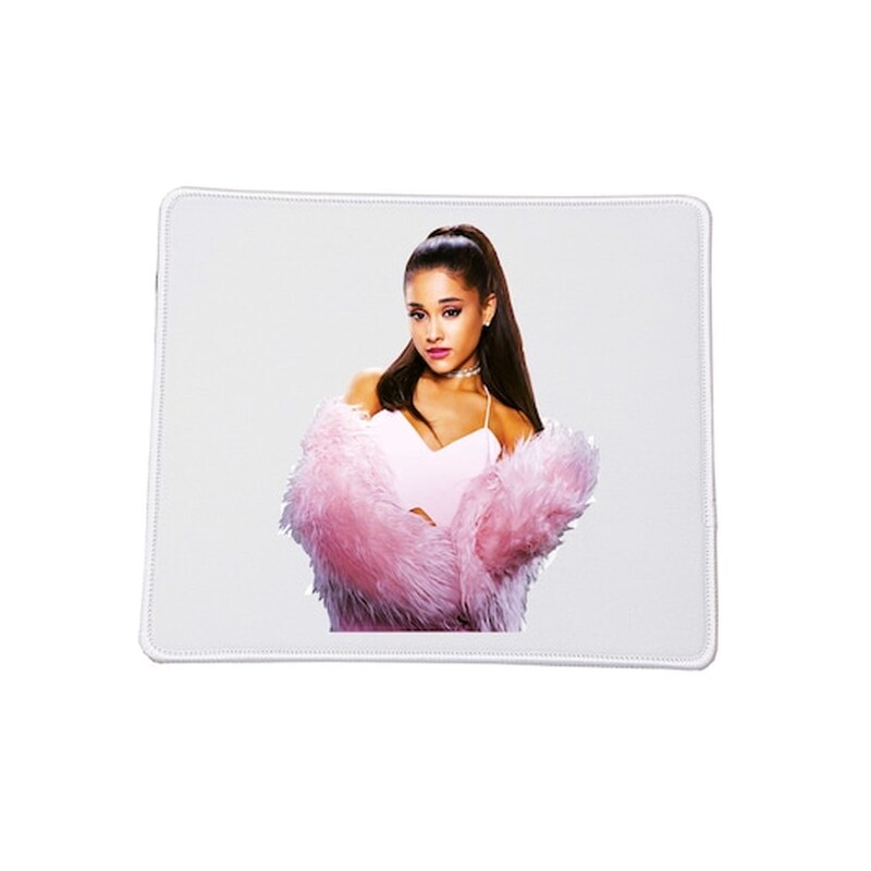 OEM Mousepad Ariana Grande No2 Βάση Για Το Ποντίκι Ορθογώνιο 23x20cm Ποιοτικού Υλικού Αντοχής