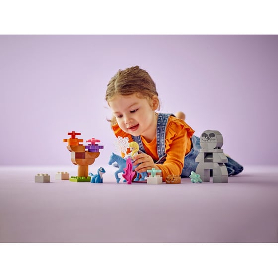 LEGO® Duplo Elsa & Bruni in the Enchanted Forest (10418) image 3