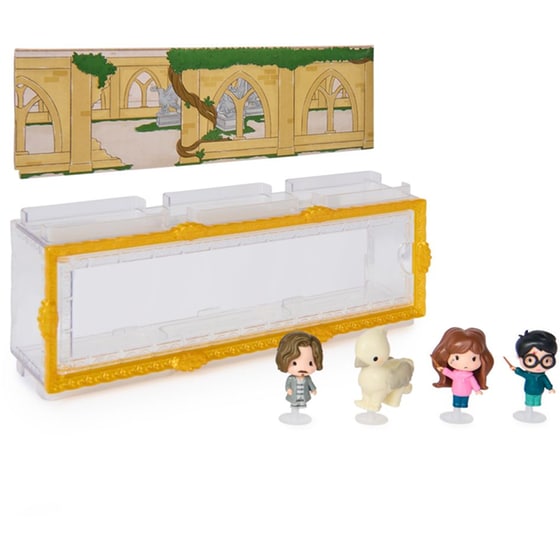 Spin Master Harry Potter: Micro Magical Moments - Sirius Black/Buckbeak/Hermione Granger/Harry Potter Figure Set image 1