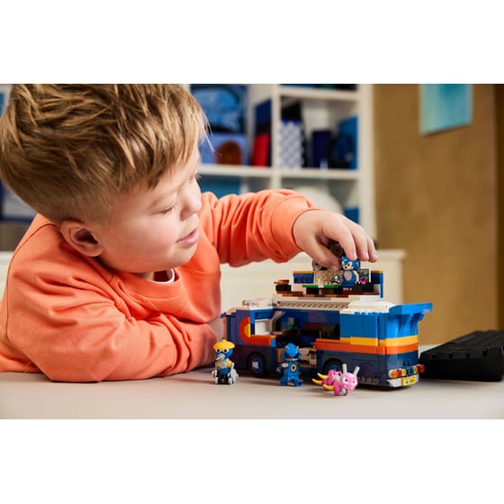 LEGO® Sonic the Hedgehog™ Team Sonic Command Truck (77006) image 5