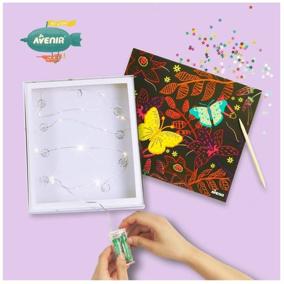 Avenir Create Your Own Light Box Κουτί Με Φωτάκια Και Φύλλα Ζωγραφικής Scratch image 1