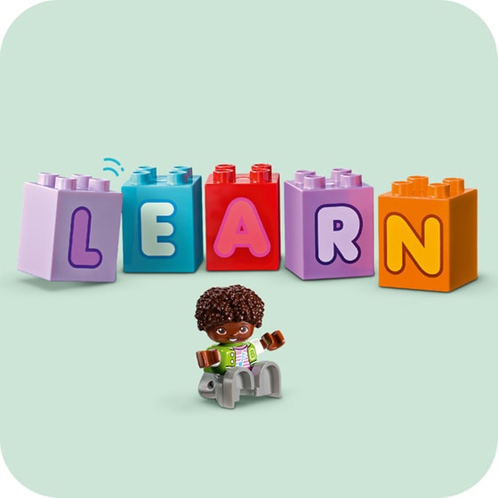 LEGO® Duplo Alphabet Truck (10421) image 10