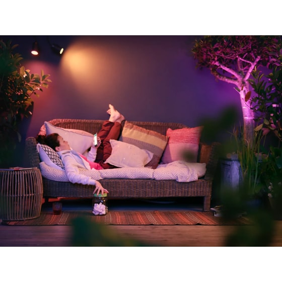 Έξυπνο φωτιστικό σποτ εξωτερικού χώρου Philips Hue Lily 8W image 7