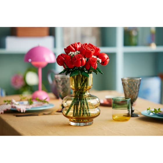 LEGO® Icons Bouquet of Roses (10328) image 6