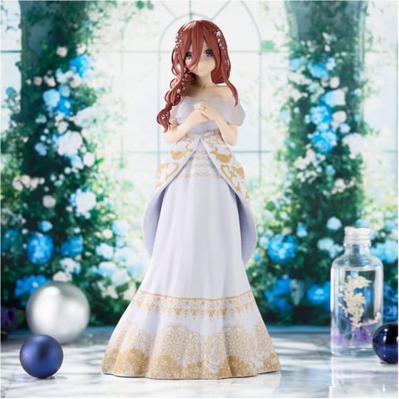 Banpresto : The Quintessential Quintuplets - Miku Nakano Statue (23cm) (29603) image 3