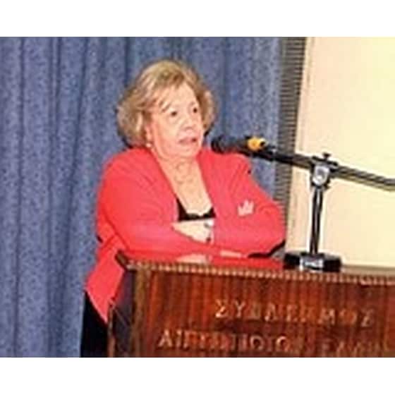 Έθιμα παιχνιδίσματα στου χρόνου τα γυρίσματα image 1