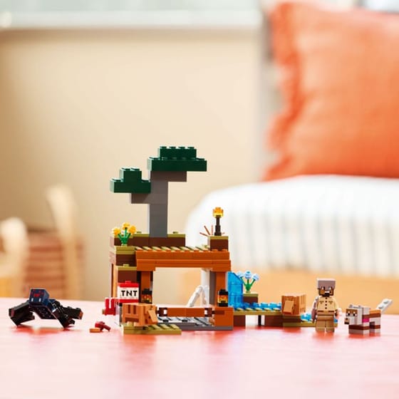 LEGO® Minecraft The Armadillo Mine Expedition (21269) image 5