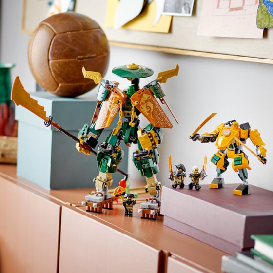 LEGO® Ninjago Lloyd and Arin's Ninja Team Mechs (71794) image 1