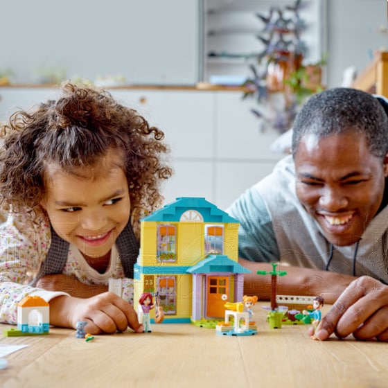 LEGO® Friends Paisleys House (41724) image 7