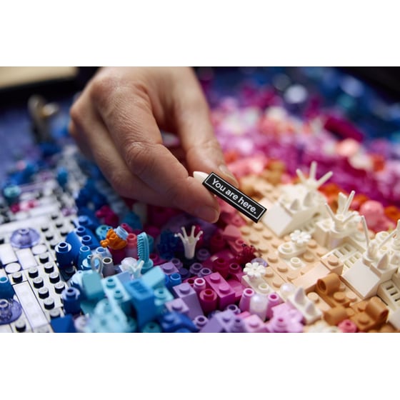 LEGO® Art The Milky Way Galaxy (31212) image 4