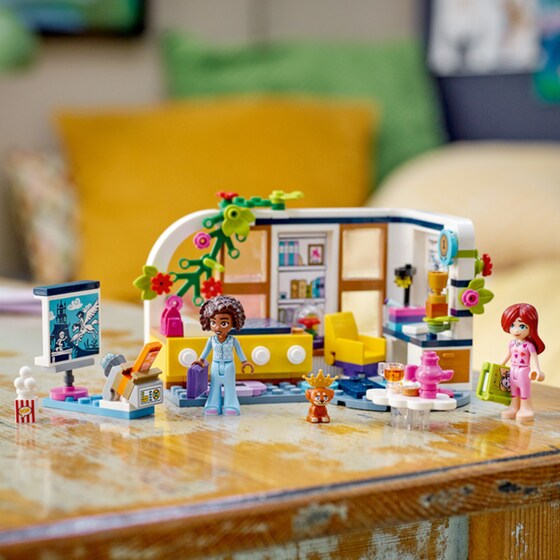 LEGO® Friends Aliya's Room (41740) image 14