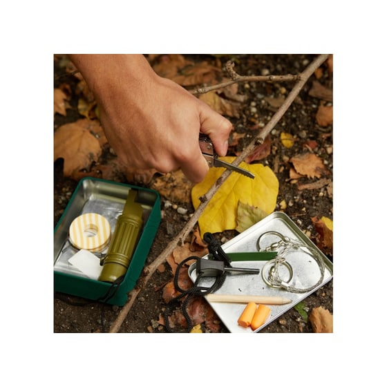 KIKKERLAND Survival Kit image 0