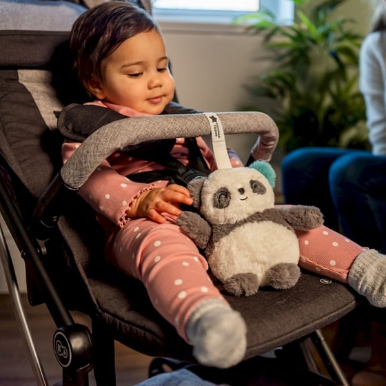 Tommee Tippee Λούτρινο Βρεφικό Κρεμαστό Παιχνίδι Mini Pip Panda Travel image 7
