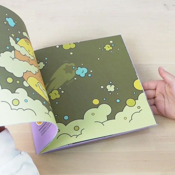 Colouring Book Milan με Αυτοκόλλητα Alien Invasion image 3