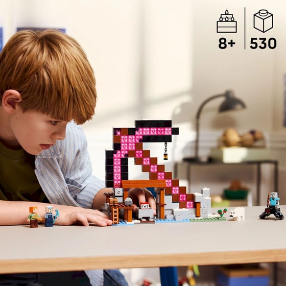 LEGO® Minecraft® The Pickaxe Mine (21277) image 11