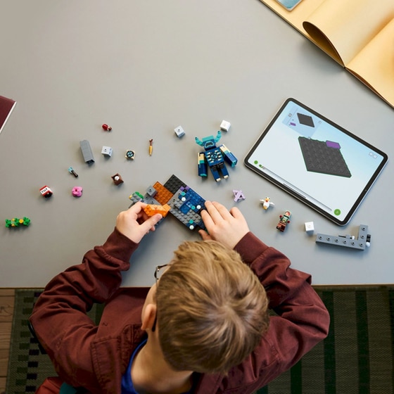 LEGO® Minecraft® The Warden Encounter (21274) image 12