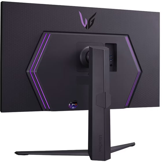 LG UltraGear 32GR93U-B 31.5'' 4Κ UHD 144 Hz 1 ms image 3