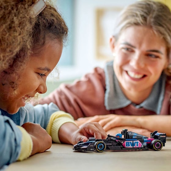 LEGO® Speed Champions BWT Alpine F1® Team A524 (77248) image 7