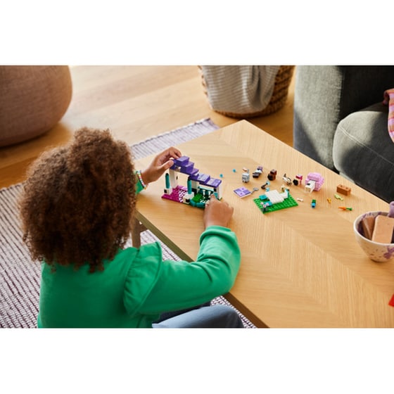 LEGO® Minecraft The Animal Sanctuary (21253) image 8