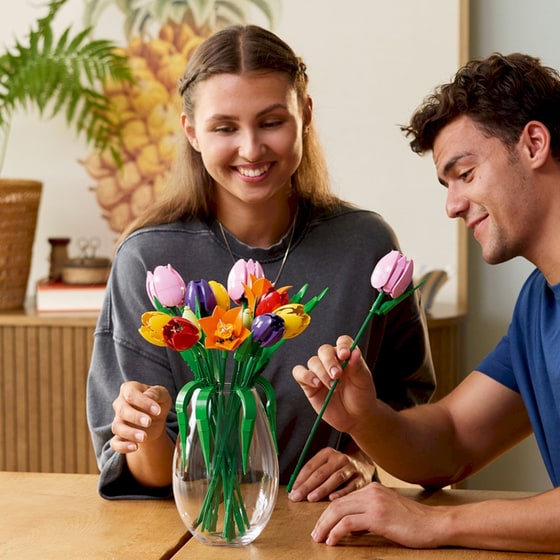 LEGO® Botanicals Μπουκέτο με Τουλίπες (11501) image 4