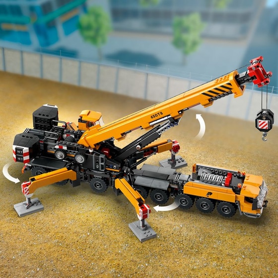 LEGO® City Yellow Mobile Construction Crane (60409) image 11