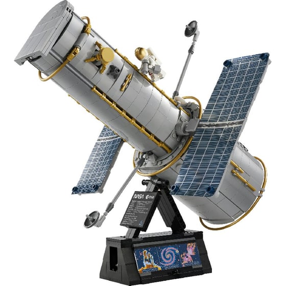 LEGO® Icons Hubble Space Telescope - Science Decor Set (11382) image 5