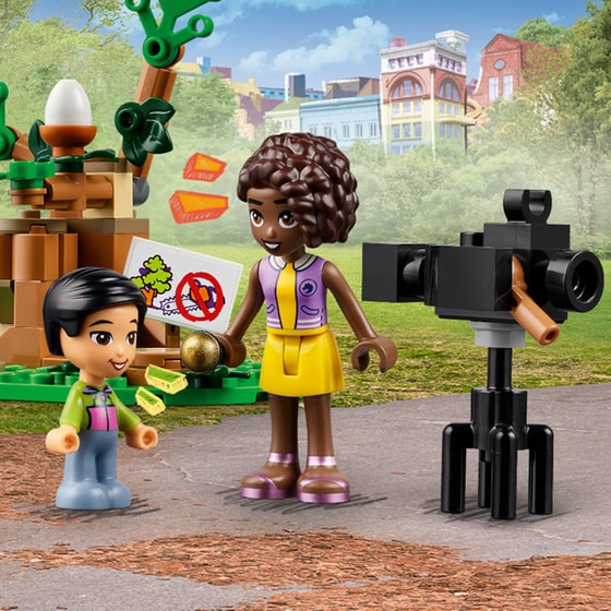 LEGO® Friends Newsroom Van (41749) image 7