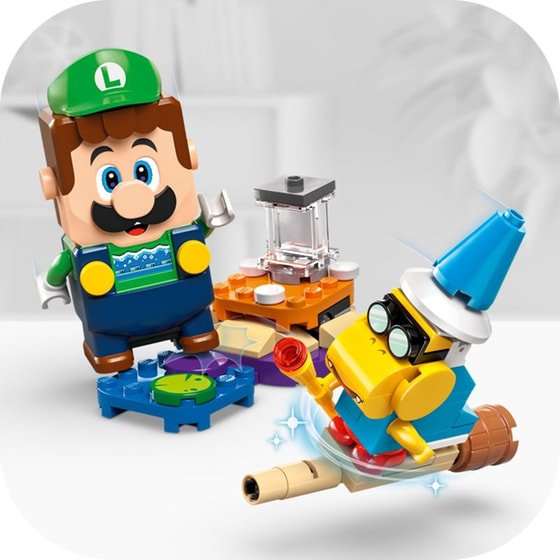 LEGO® Super Mario™ Adventures with Interactive LEGO® Luigi™ (71440) image 9