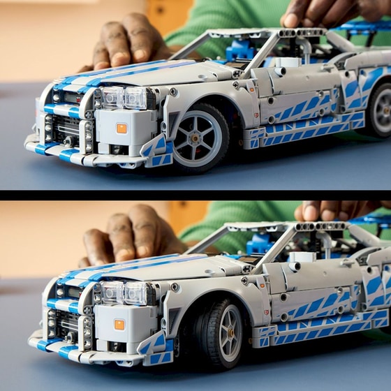 LEGO® Technic 2 Fast 2 Furious Nissan Skyline GT-R (R34) Car (42210) image 13